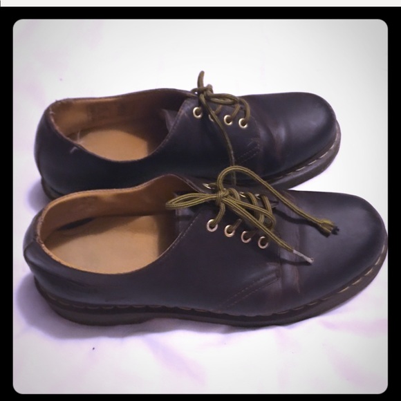 Dr martens casual brown tie Oxford shoes ?